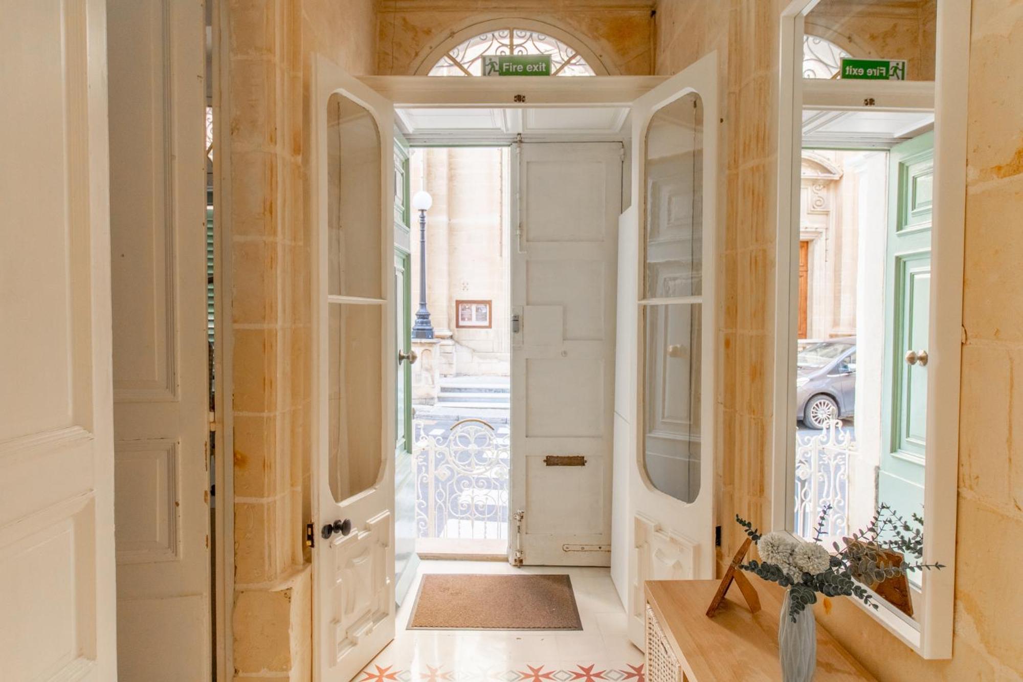 15 Main Gate Aparthotel Birgu Εξωτερικό φωτογραφία